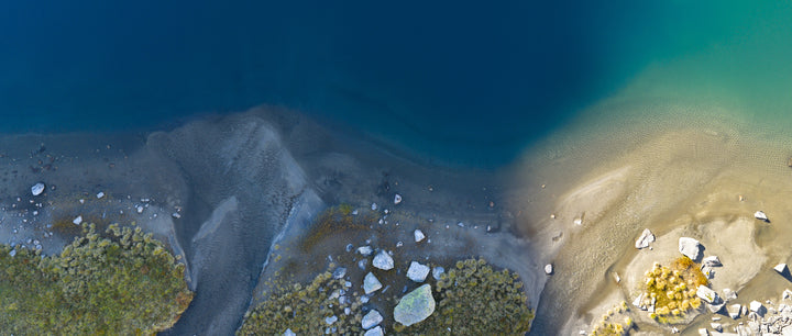 Basic image – ready for print or licensing.