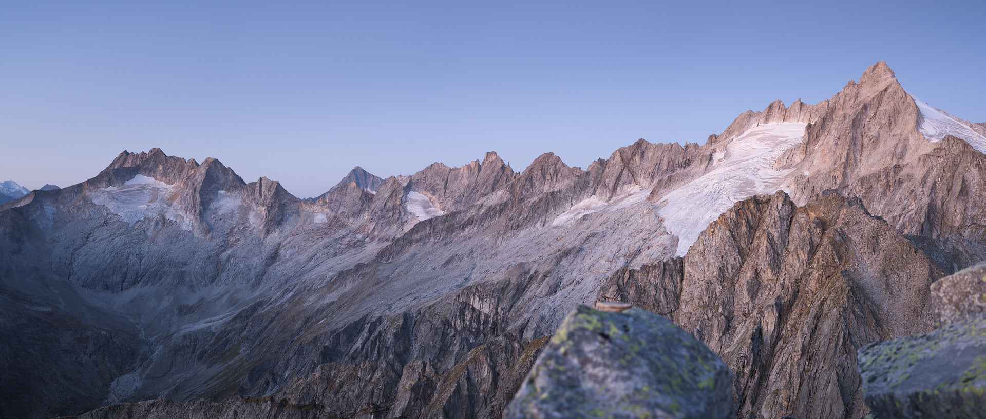 Basic image – ready for print or licensing.