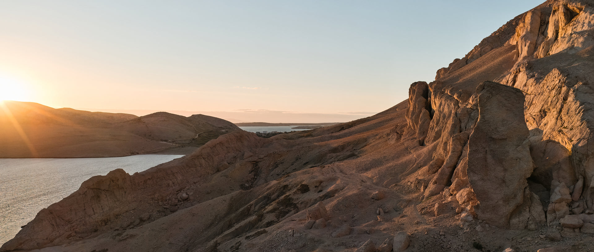 Basic image – ready for print or licensing.