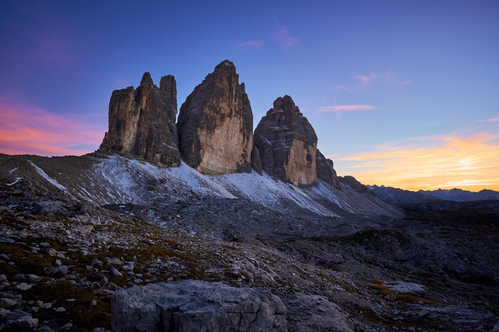 Basic image – ready for print or licensing.