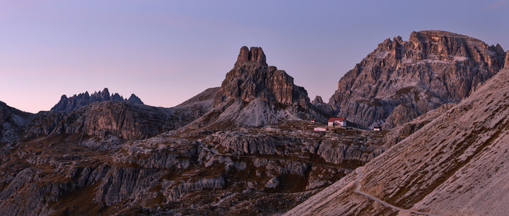 Basic image – ready for print or licensing.